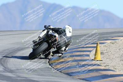 media/Jan-10-2026-Race Pace (Sat) [[3e4fee349c]]/2-Verified/Session 4 (Turn 12 Backside)/